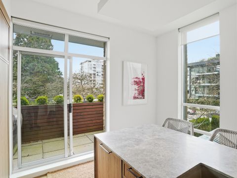 20_1576-w-8th-ave-smeaton-cook17 at 1576 W 8th Avenue, Fairview VW, Vancouver West