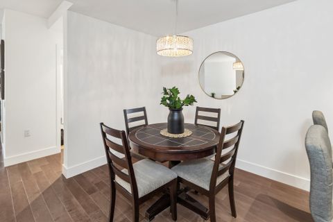 12-print-012 at 406 - 210 W 13 Street, Central Lonsdale, North Vancouver