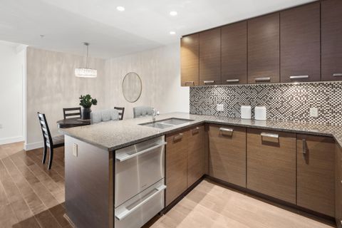 17-print-017 at 406 - 210 W 13 Street, Central Lonsdale, North Vancouver