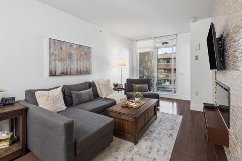 7-print-007 at 406 - 210 W 13 Street, Central Lonsdale, North Vancouver