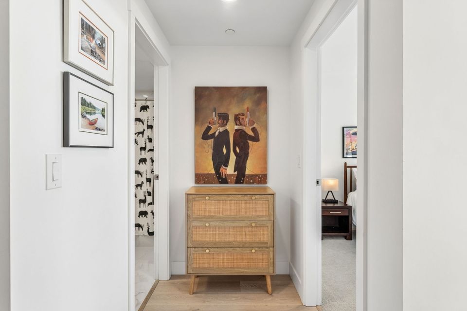 15-web-or-mls-15 at 403 - 2780 Valley Centre Avenue, Lynn Valley, North Vancouver