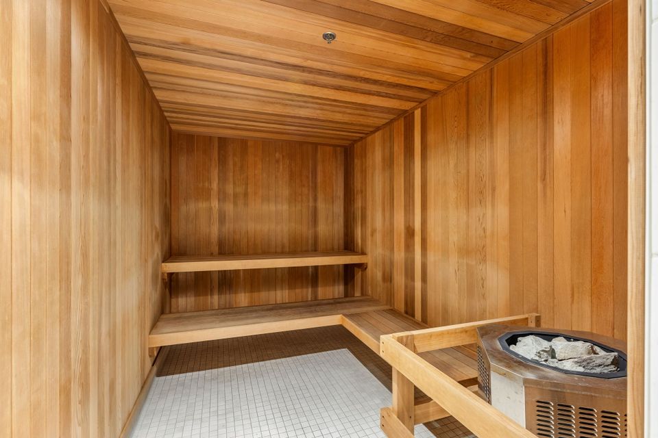 27-web-or-mls-27 at 403 - 2780 Valley Centre Avenue, Lynn Valley, North Vancouver