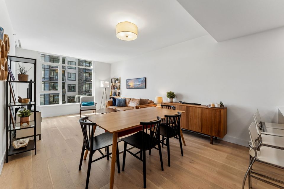 7-web-or-mls-07 at 403 - 2780 Valley Centre Avenue, Lynn Valley, North Vancouver