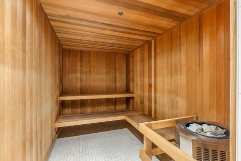 27-web-or-mls-27 at 403 - 2780 Valley Centre Avenue, Lynn Valley, North Vancouver