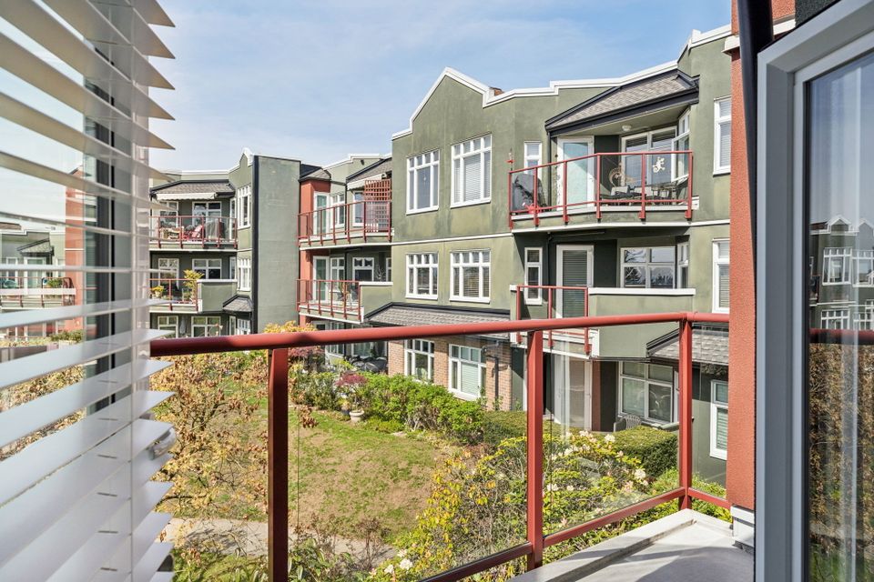 27-web-or-mls-027 at 419 - 121 W 29th Street, Upper Lonsdale, North Vancouver