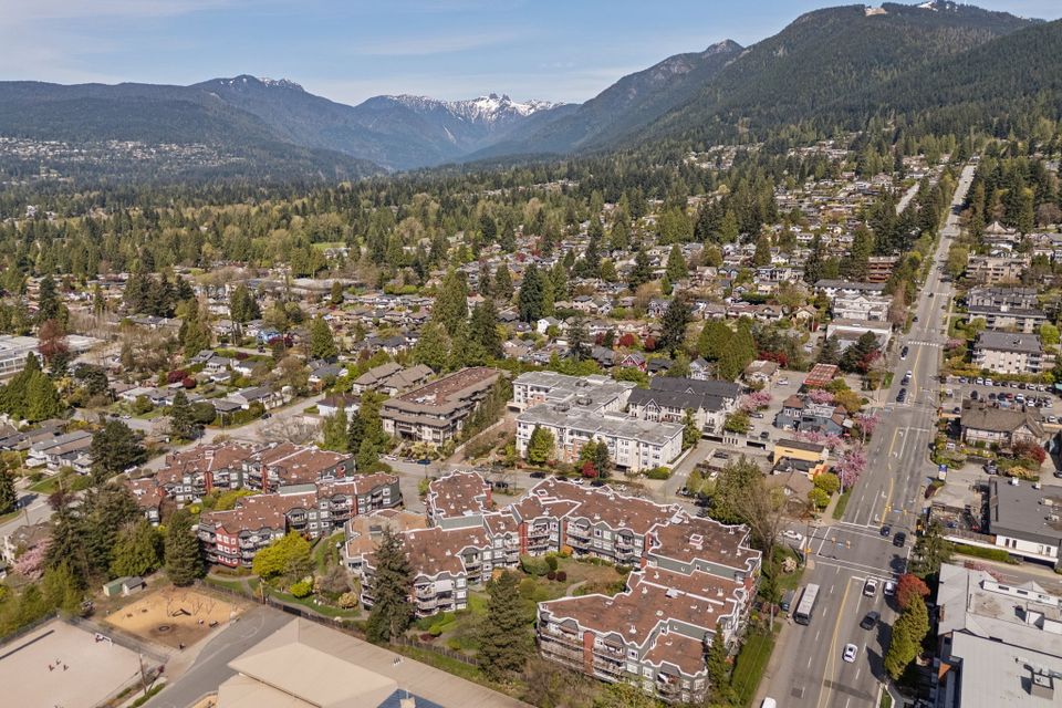 51-web-or-mls-051 at 419 - 121 W 29th Street, Upper Lonsdale, North Vancouver