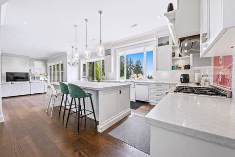 263132824-4183b149-fe0b-424f-880a-8e7e5bbc7714 at 225 Tamarack Road, Upper Lonsdale, North Vancouver
