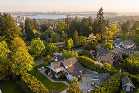 263144870-62c68949-abc3-4ee4-a137-73e96971ac21 at 360 E Windsor Road, Upper Lonsdale, North Vancouver
