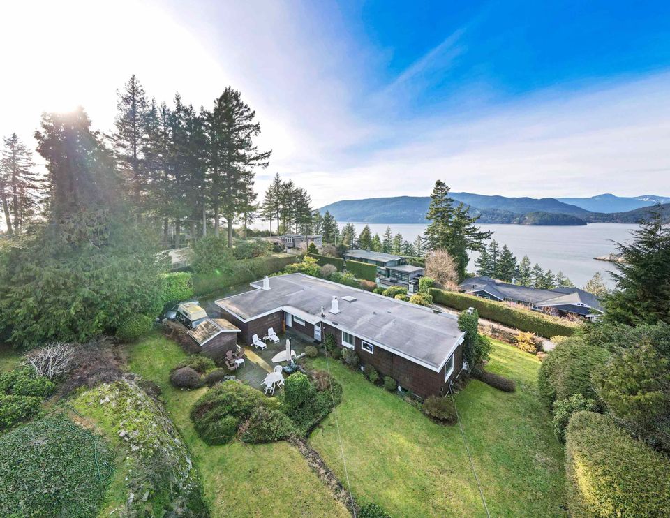 16 at 6240 Overstone Drive, Gleneagles, West Vancouver