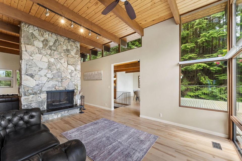 26-web-or-mls-550-ventura-cres_026 at 550 Ventura Crescent, Upper Delbrook, North Vancouver