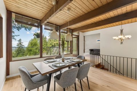 35-web-or-mls-550-ventura-cres_035 at 550 Ventura Crescent, Upper Delbrook, North Vancouver