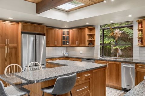 42-web-or-mls-550-ventura-cres_042 at 550 Ventura Crescent, Upper Delbrook, North Vancouver