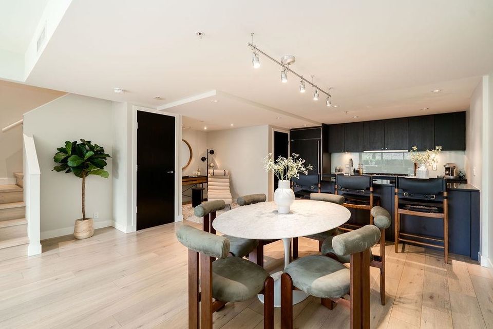 9 at 1471 Howe Street, Yaletown, Vancouver West