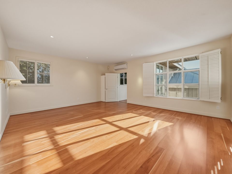 12a at 6231 Taylor Drive, West Vancouver