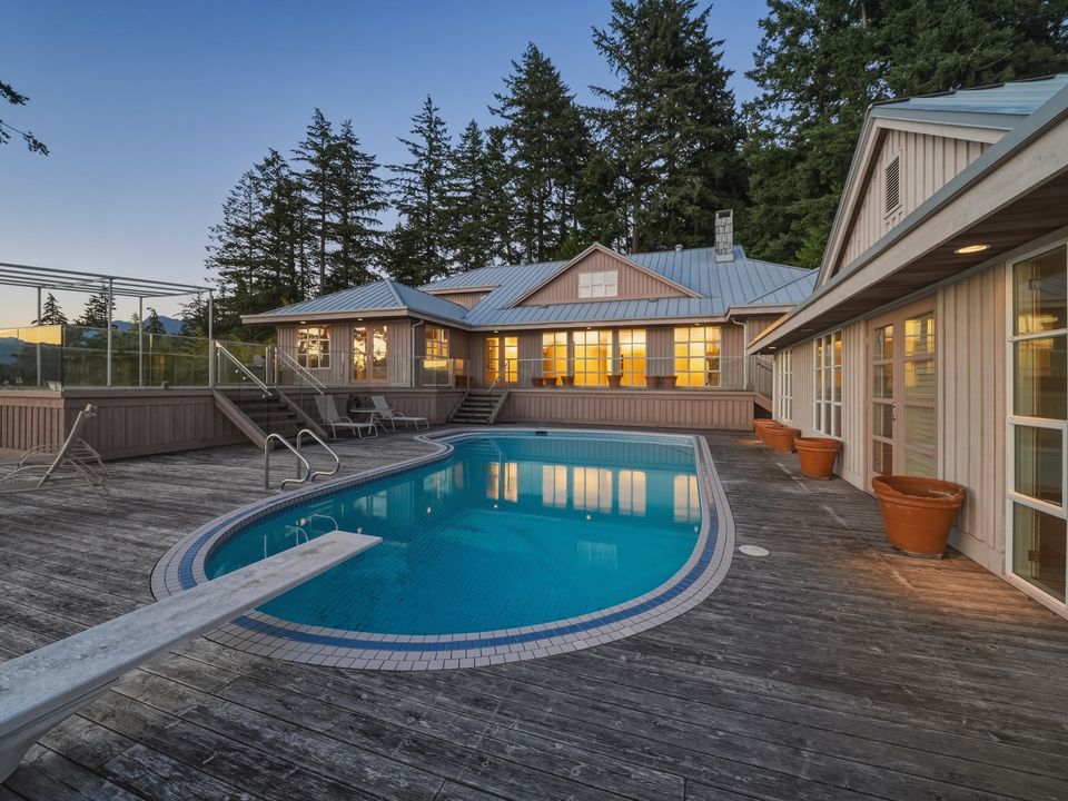 40 at 6231 Taylor Drive, West Vancouver
