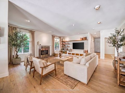 10 at 6231 Taylor Drive, West Vancouver