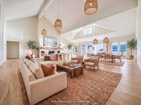 4 at 6231 Taylor Drive, West Vancouver