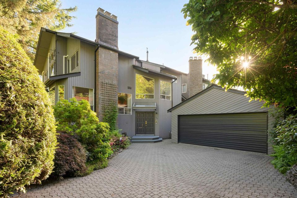 front at 551 Palisade Drive, Canyon Heights NV, North Vancouver