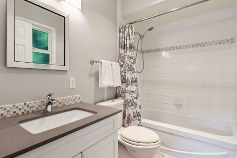 30-web-or-mls-030 at 5766 Cranley Drive, Eagle Harbour, West Vancouver