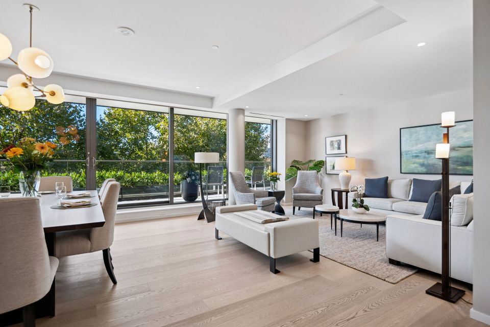 12-web-or-mls-012 at 209 - 1355 Bellevue, Ambleside, West Vancouver