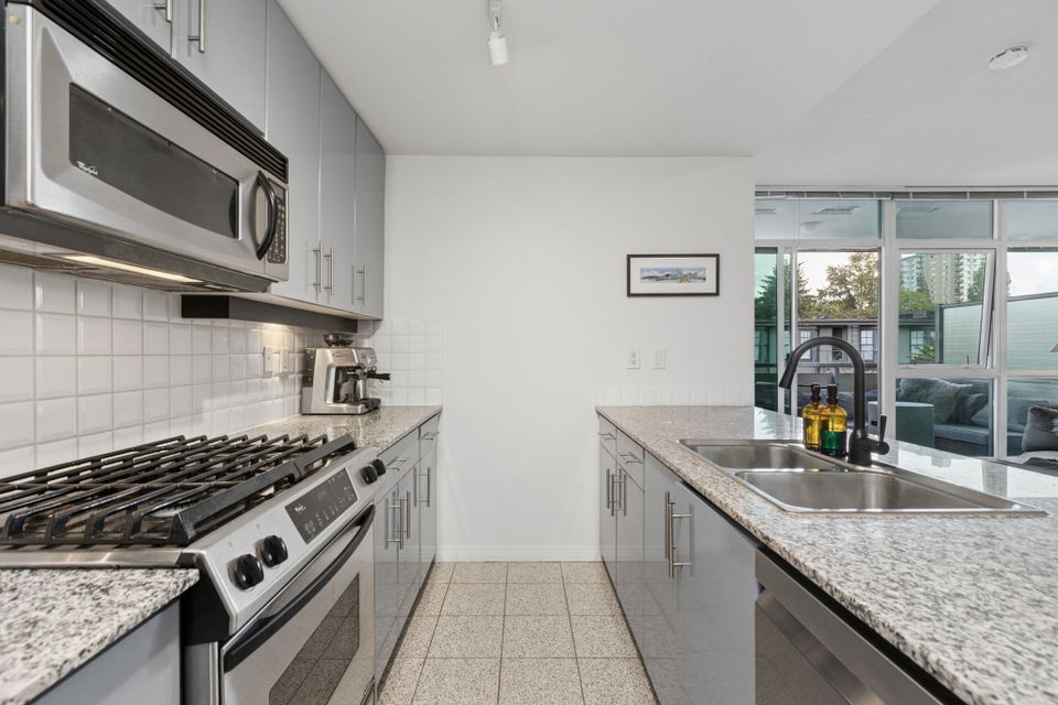 11-kitchen-21-web-or-mls-601-100esplanade_021 at PH 601 - 100 E Esplanade, Lower Lonsdale, North Vancouver