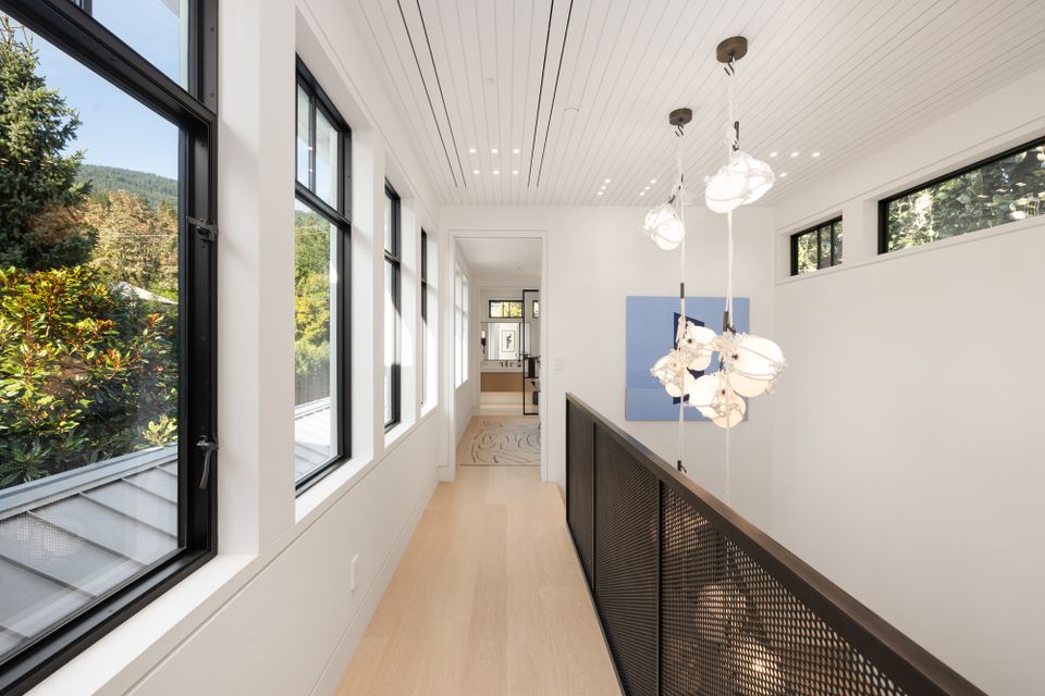 3156-travers-ave-5468 at 3156 Travers Avenue, West Bay, West Vancouver