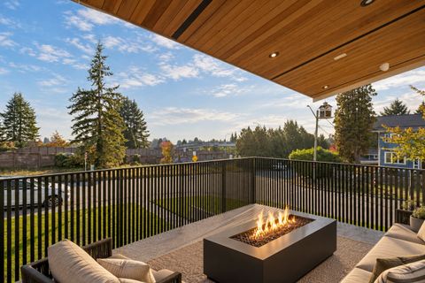 11a at 366 w 25th Street, Upper Lonsdale, North Vancouver