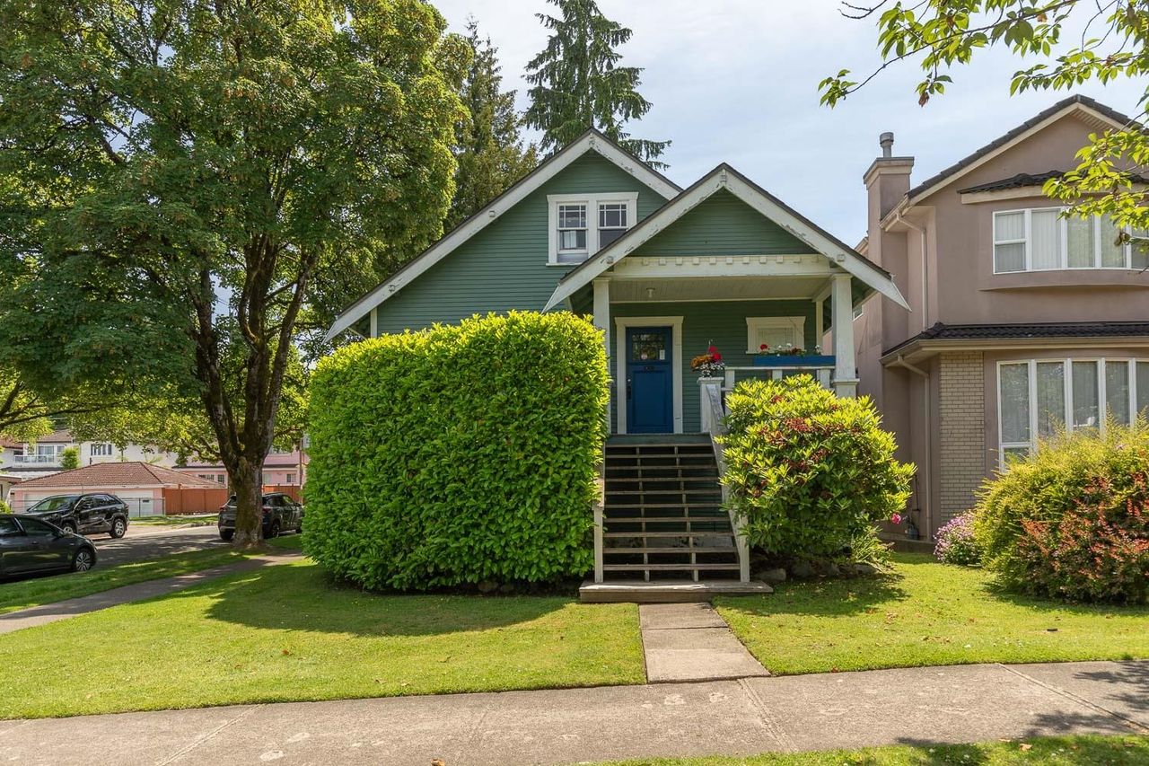 988 E 16th Avenue, Fraser VE, Vancouver East 