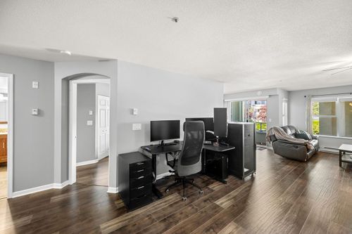 20120-56-avenue-langley-city-langley-08 at 105 - 20120 56 Avenue, Langley City, Langley