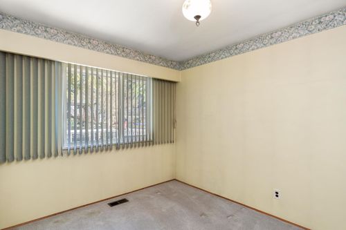 14935-kew-drive-bolivar-heights-north-surrey-15 at 14935 Kew Drive, Bolivar Heights, North Surrey