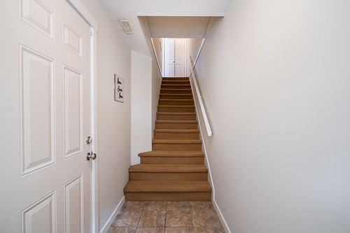 16588-fraser-highway-fleetwood-tynehead-surrey-04 at 38 - 16588 Fraser Highway, Fleetwood Tynehead, Surrey