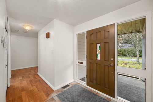 12184-57a-avenue-panorama-ridge-surrey-04 at 12184 57a Avenue, Panorama Ridge, Surrey