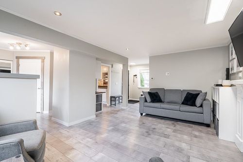 15533-madrona-drive-king-george-corridor-south-surrey-white-rock-05 at 15533 Madrona Drive, King George Corridor, South Surrey White Rock