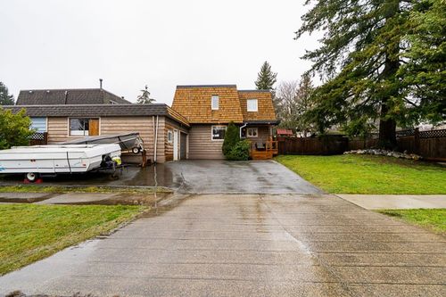 15533-madrona-drive-king-george-corridor-south-surrey-white-rock-25 at 15533 Madrona Drive, King George Corridor, South Surrey White Rock