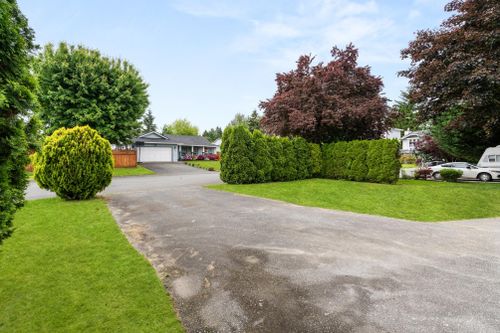 9484-209b-crescent-walnut-grove-langley-28 at 9484 209b Crescent, Walnut Grove, Langley