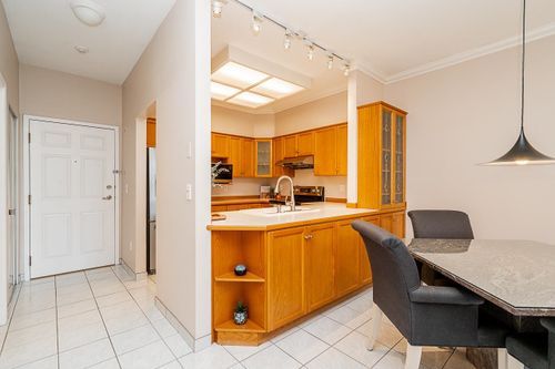 25-richmond-street-fraserview-nw-new-westminster-08 at 201 - 25 Richmond Street, Fraserview NW, New Westminster