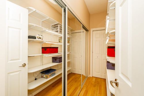 25-richmond-street-fraserview-nw-new-westminster-22 at 201 - 25 Richmond Street, Fraserview NW, New Westminster