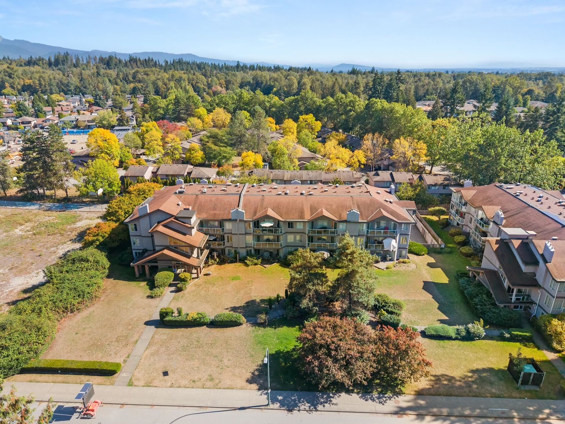 207 - 1171 Pipeline Road, New Horizons, Coquitlam 