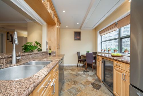 1233-beach-avenue-west-end-vw-vancouver-west-08 at 304 - 1233 Beach Avenue, West End VW, Vancouver West