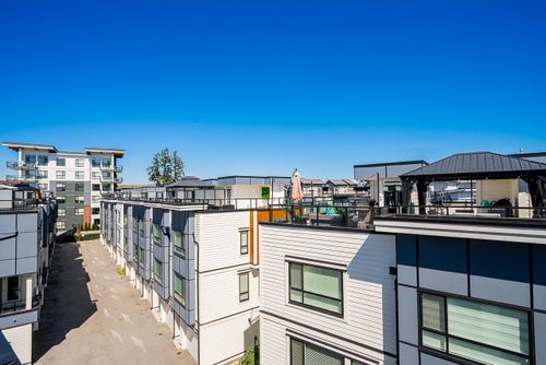 5476-brydon-crescent-langley-city-langley-02 at 10 - 5476 Brydon Crescent, Langley City, Langley