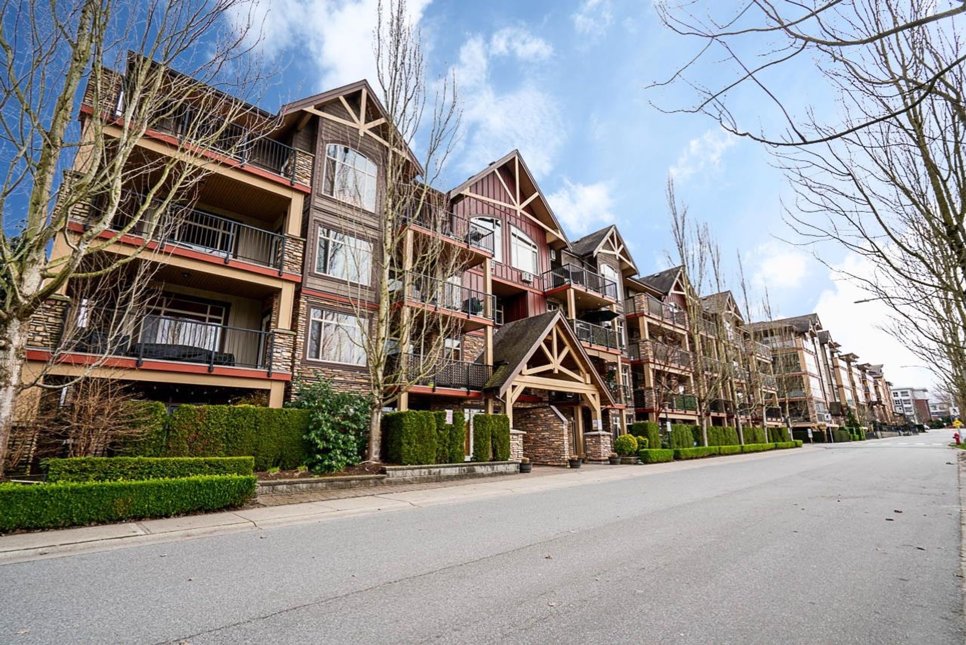 417 - 8328 207a Street, Willoughby Heights, Langley 