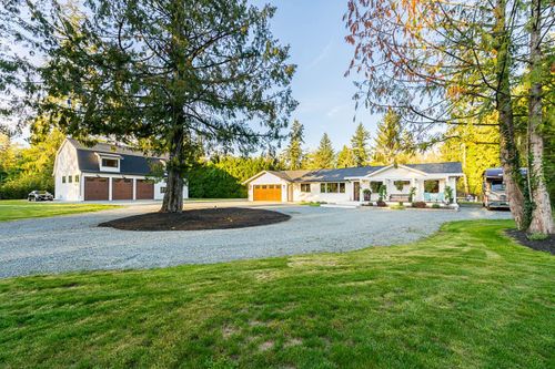 4650-martingale-crescent-salmon-river-langley-02 at 4650 Martingale Crescent, Salmon River, Langley