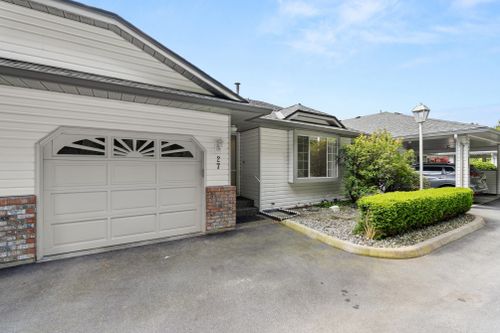 3351-horn-street-central-abbotsford-abbotsford-01 at 27 - 3351 Horn Street, Central Abbotsford, Abbotsford