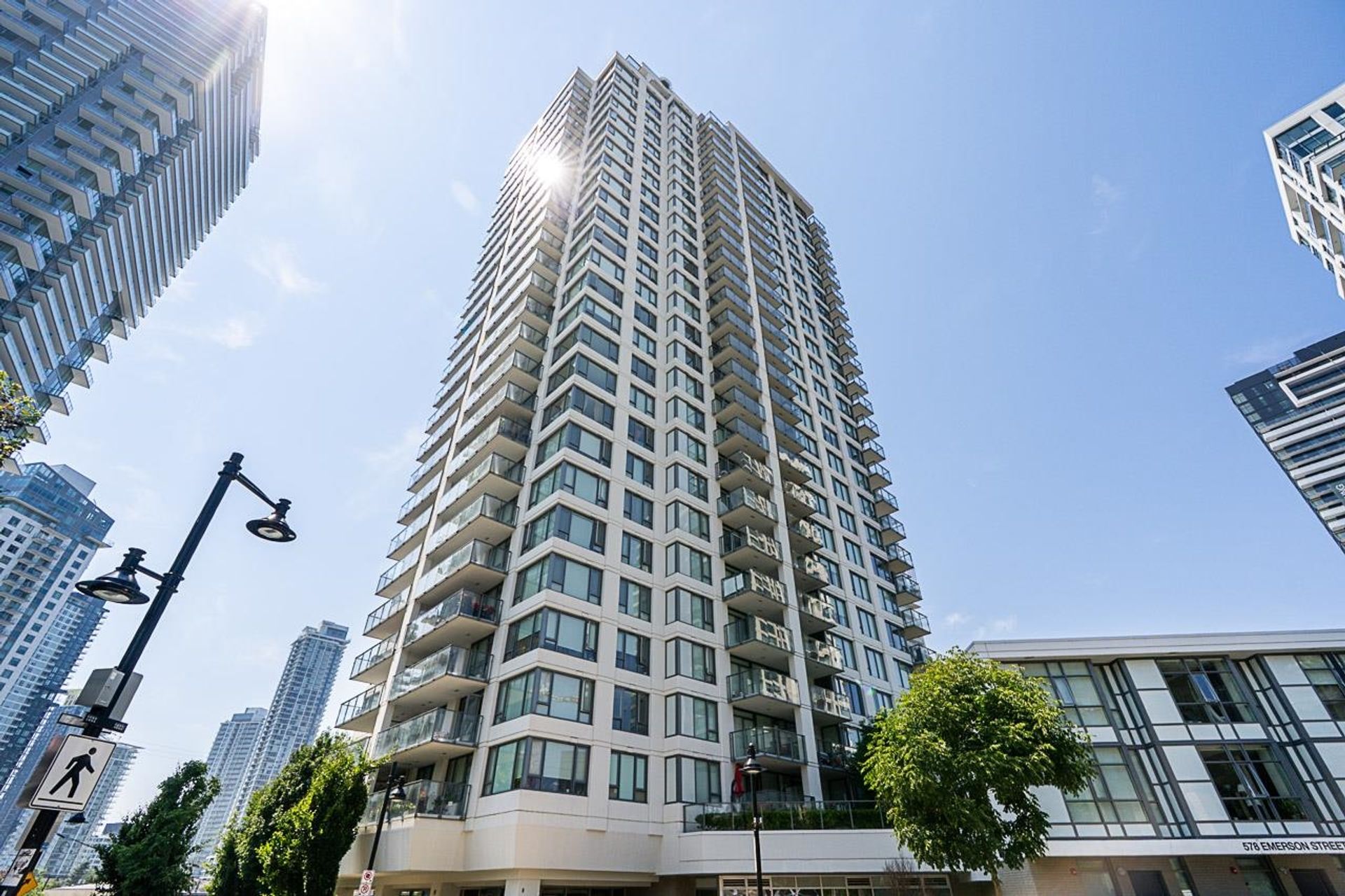 2002 - 570 Emerson Street, Coquitlam West, Coquitlam 