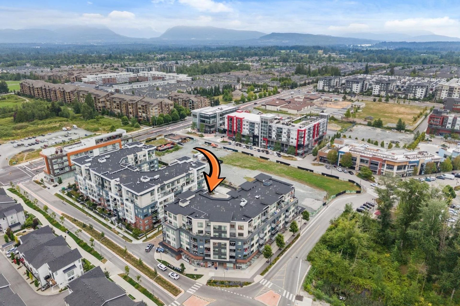 401 - 7920 206 Street, Willoughby Heights, Langley 