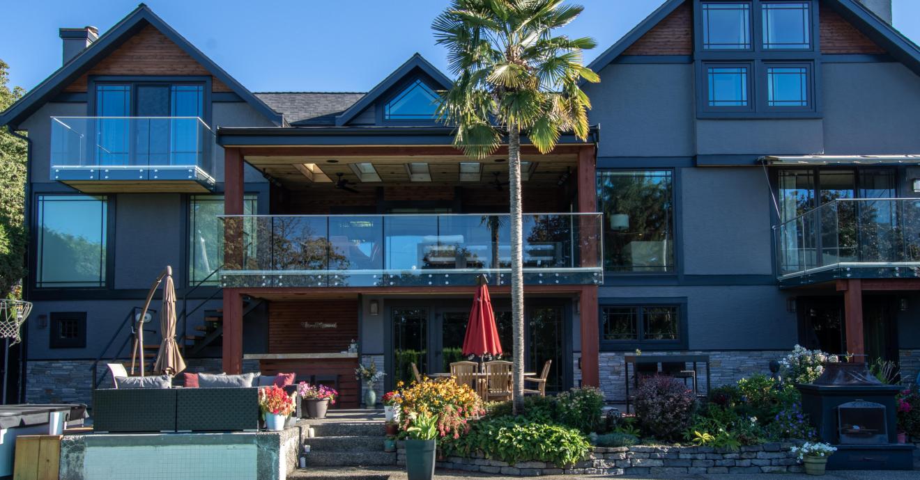 A Family-Run business with an unrelenting drive for distinction.  A Family-Run business with an unrelenting drive for distinction.