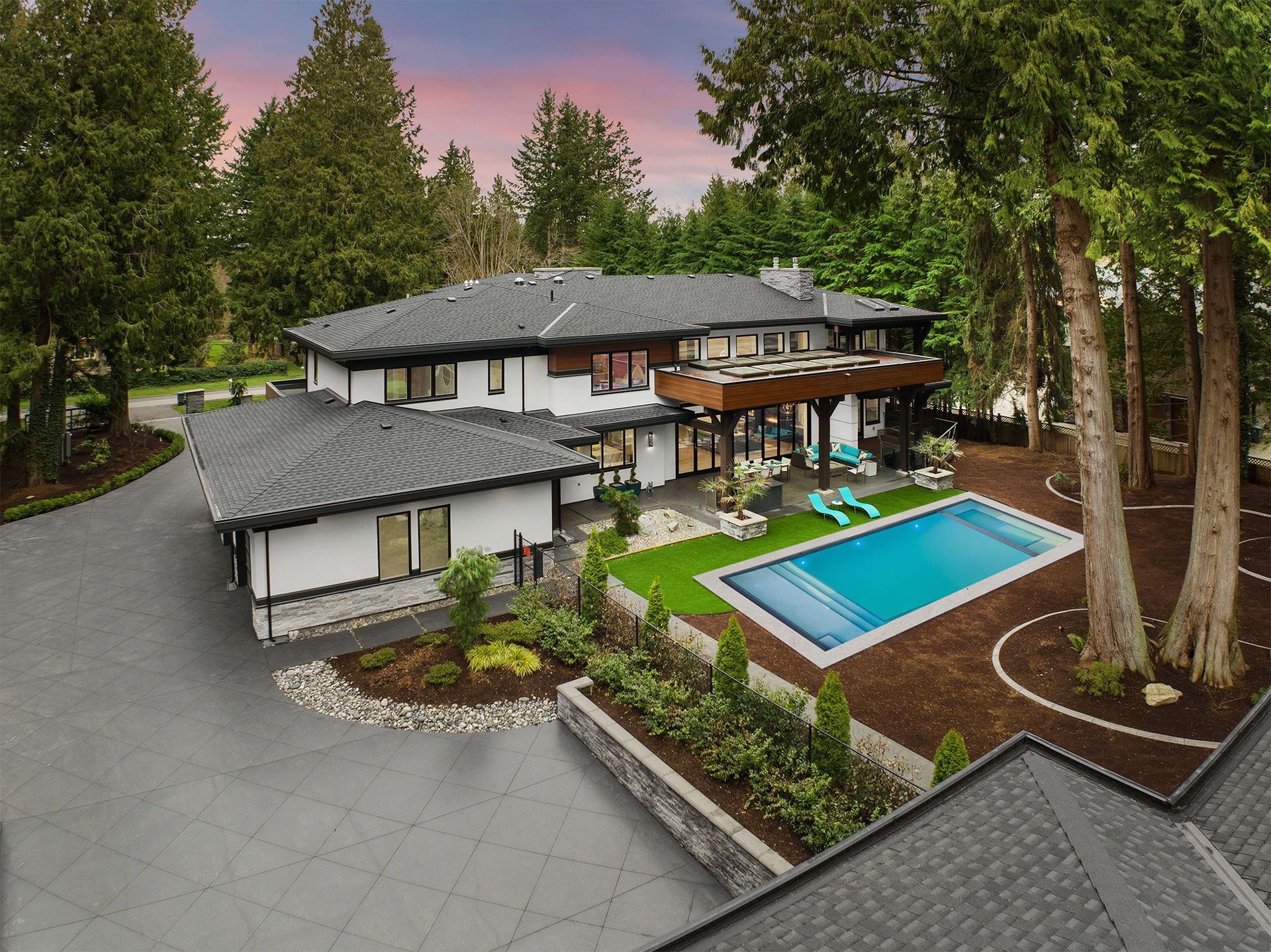 13262 Woodcrest Drive, by Capulet Properties 13262 Woodcrest Drive,