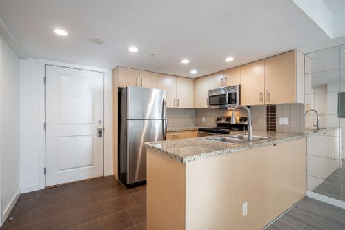 unit-409-200-keary-street-new-westminster-16 at 409 - 200 Keary Street