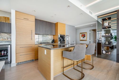 15152-russell-avenue-white-rock-south-surrey-white-rock-07 at 1402 - 15152 Russell Avenue, White Rock, South Surrey White Rock