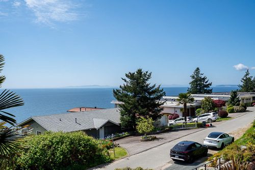 14535-sunset-drive-white-rock-south-surrey-white-rock-05 at 14535 Sunset Drive, White Rock, South Surrey White Rock